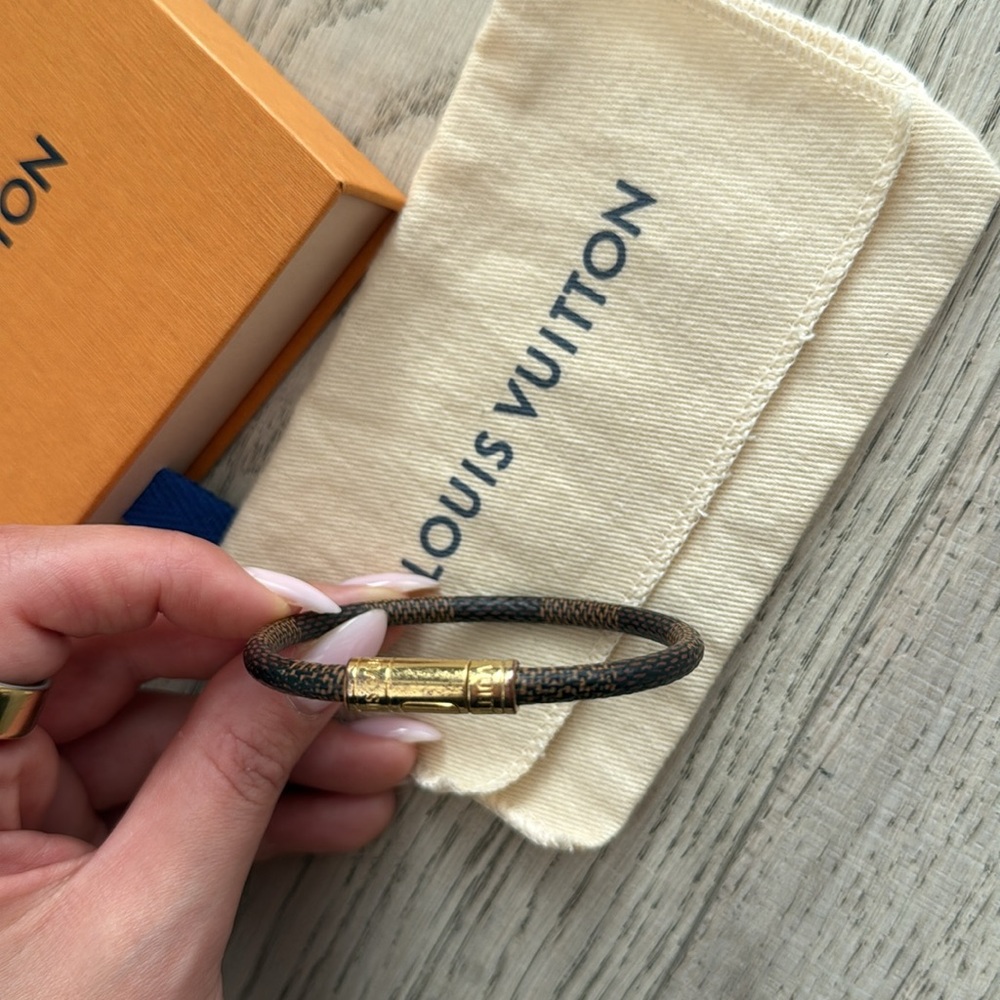 Louis Vuitton Keep It Damier Ebene Canvas Bracelet - Picture 4 of 6